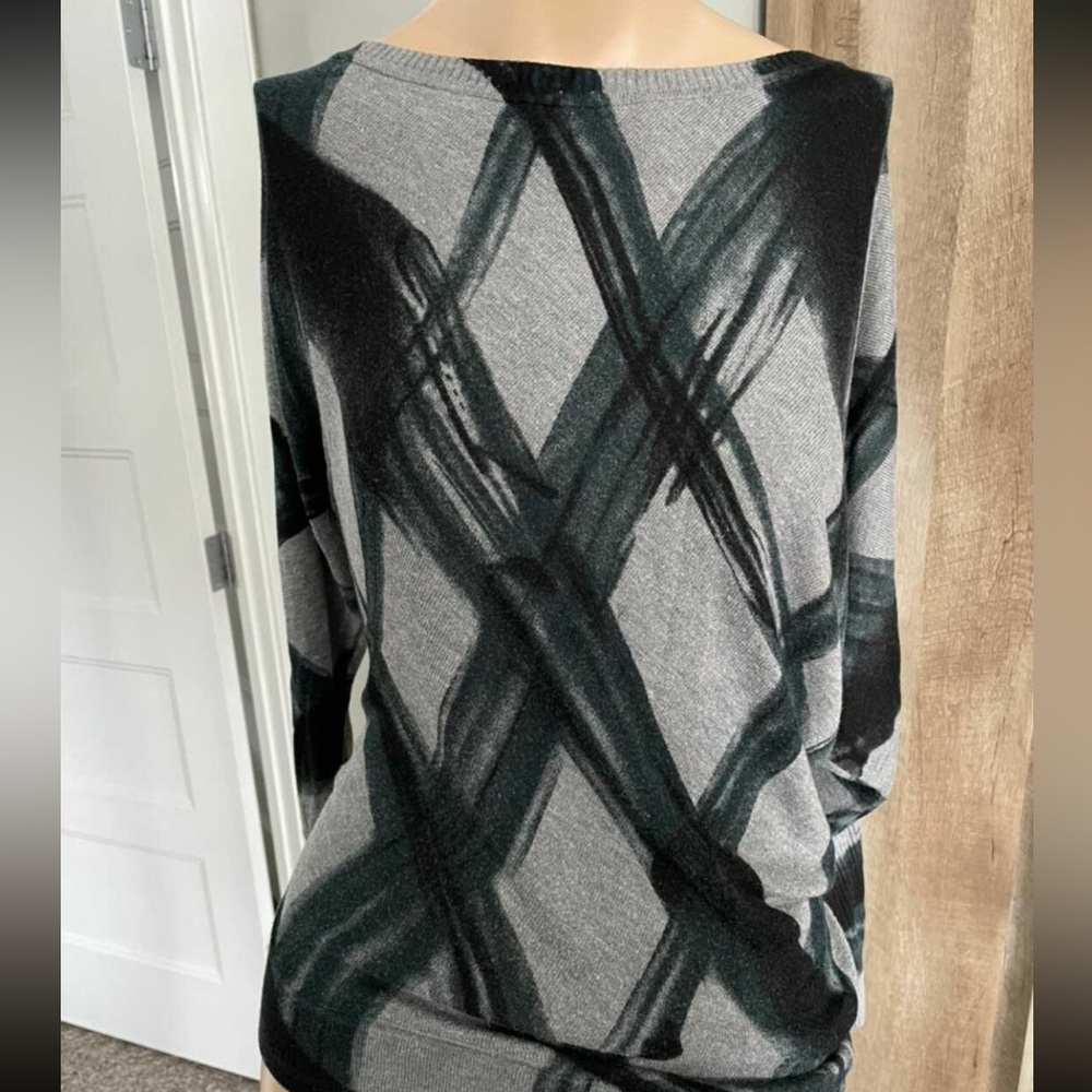 Le château sweater